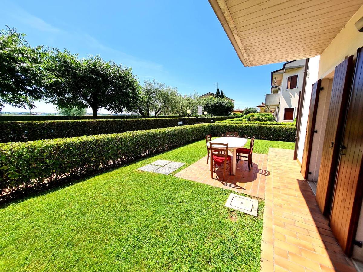 Apartments Gli Ulivi Lazise Exterior photo