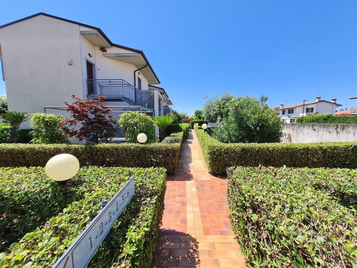 Apartments Gli Ulivi Lazise Exterior photo